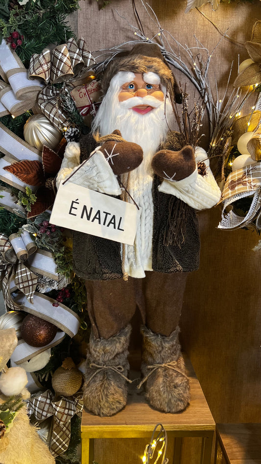 Papai Noel Rústico Com Placa É Natal - 80cm - Casa de Paetê