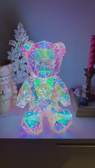 Vídeo urso holográfico casa de Paete 